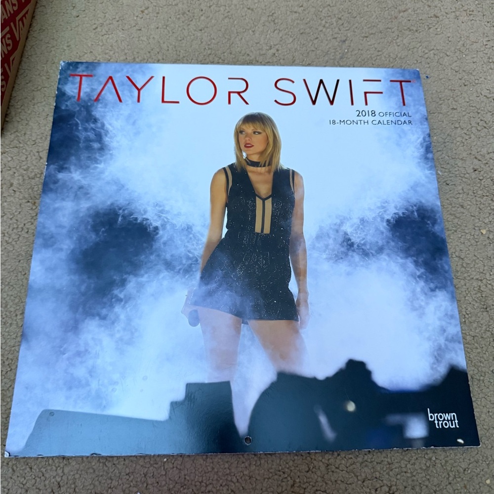 Taylor Swift 2018 Calendar